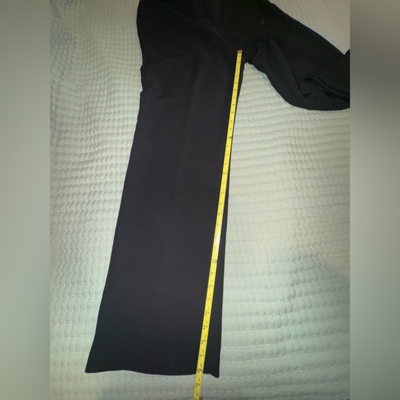 Zoey brand Black High rise Wide Leg zipper back closure Pants. Size 12 NWT - Picture 4 of 10